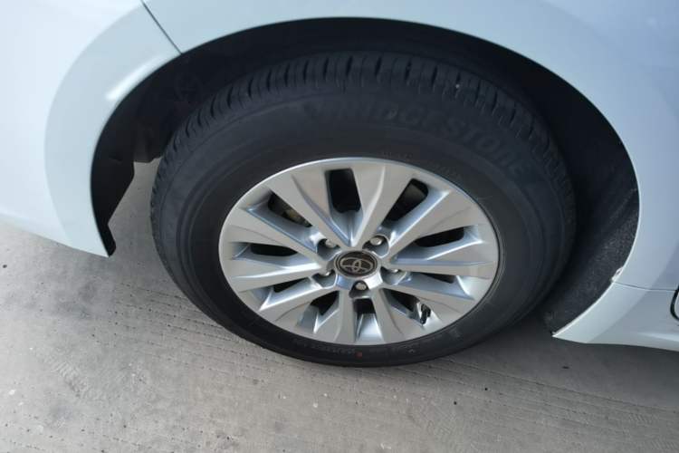 Used Toyota Corolla 2023 1.8L Smart Electric Hybrid Dual-Motor Pioneer Edition Right Rear Wheel Hub