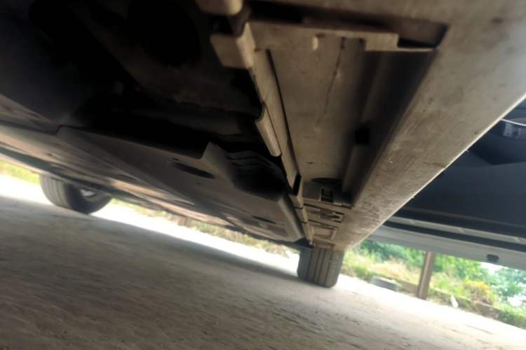 Used Toyota Corolla 2023 1.8L Smart Electric Hybrid Dual-Motor Elite Edition Right Side Sill