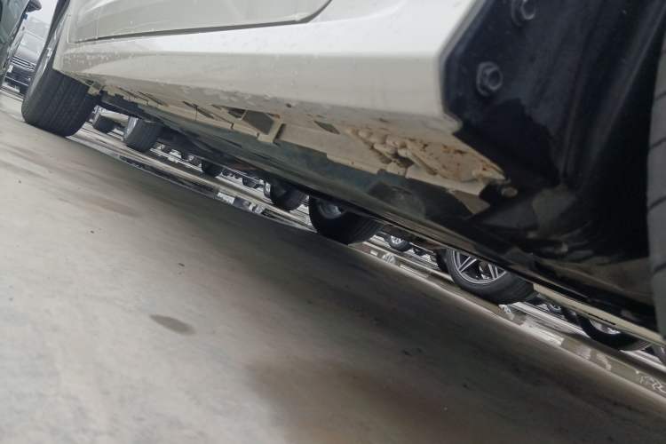 Used Toyota Corolla 2023 1.2T Pioneer Edition Right Side Sill