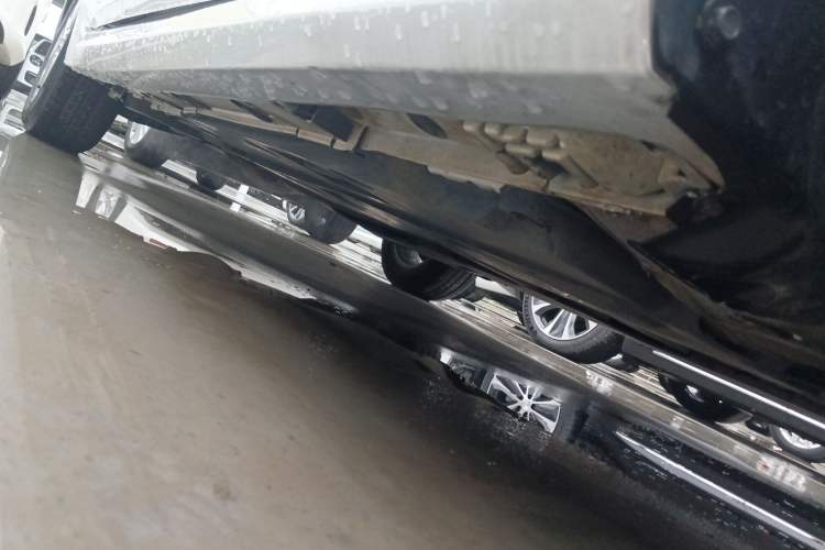 Used Toyota Corolla 2023 1.2T Pioneer Edition Right Side Sill
