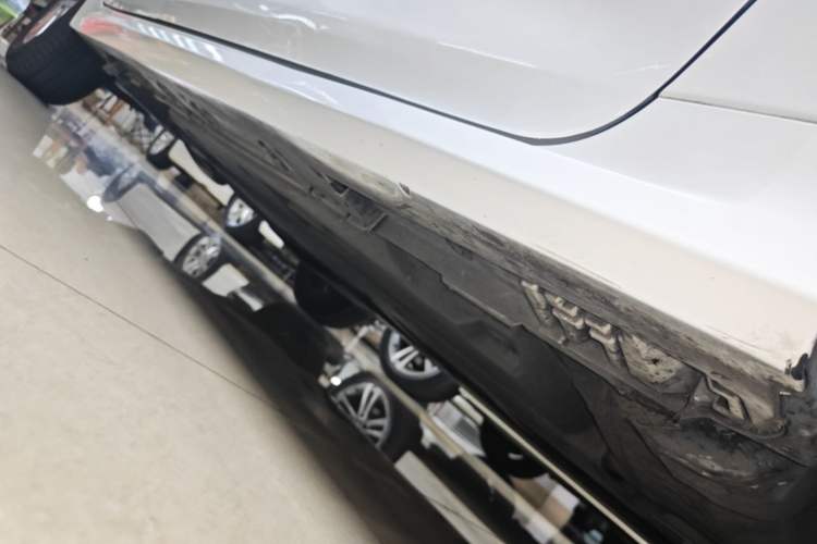 Used Toyota Corolla 2023 1.2T Pioneer Edition Right Side Sill
