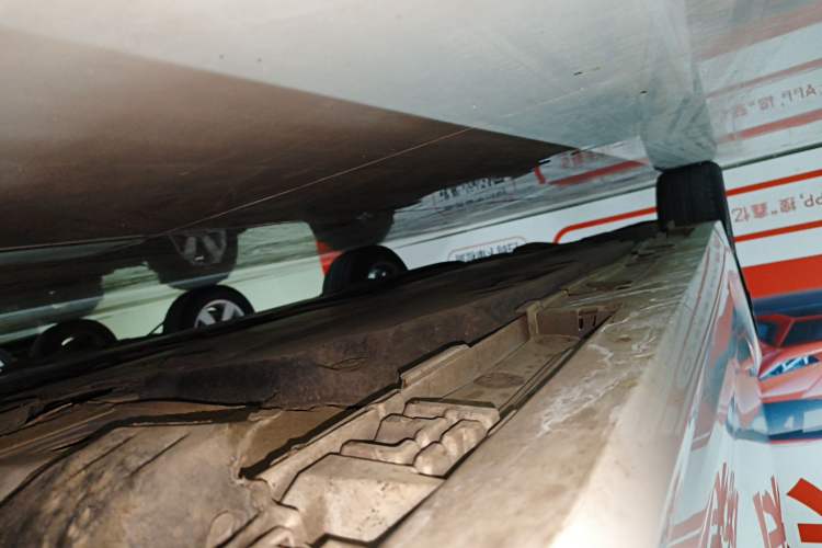 Used Toyota Corolla 2023 1.8L Smart Electric Hybrid Dual-Motor Elite Edition Right Side Sill