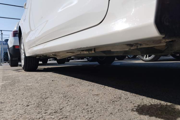 Used Toyota Corolla 2023 1.2T Pioneer Edition Right Side Sill
