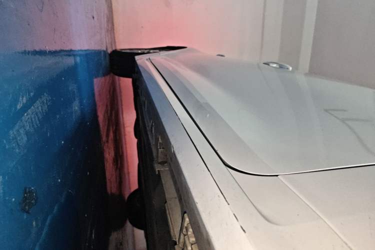 Used Toyota Corolla 2023 1.8L Smart Electric Hybrid Dual-Motor Pioneer Edition Right Side Sill