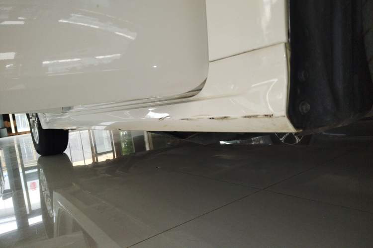 Used Toyota Corolla 2023 1.2T Pioneer Edition Right Side Sill