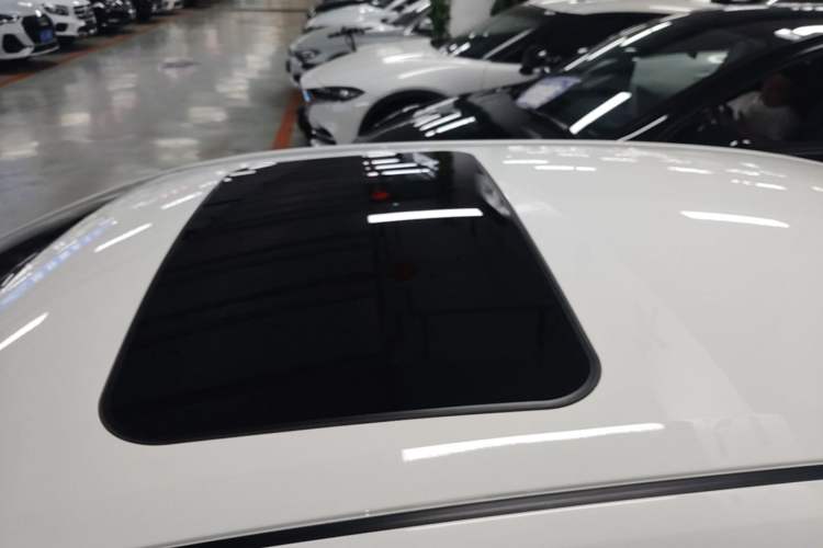 Used Toyota Corolla 2023 1.8L Smart Electric Hybrid Dual-Motor Elite Edition Roof
