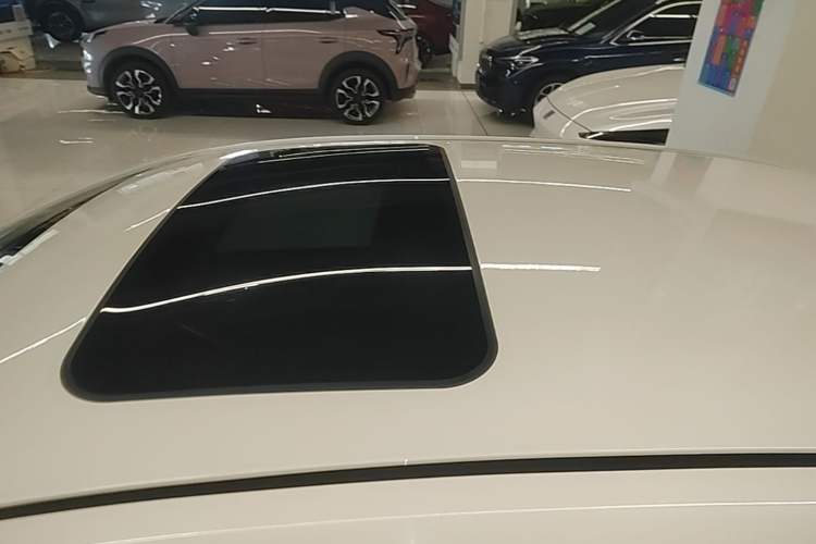 Used Toyota Corolla 2023 1.8L Smart Electric Hybrid Dual-Motor Elite Edition Roof