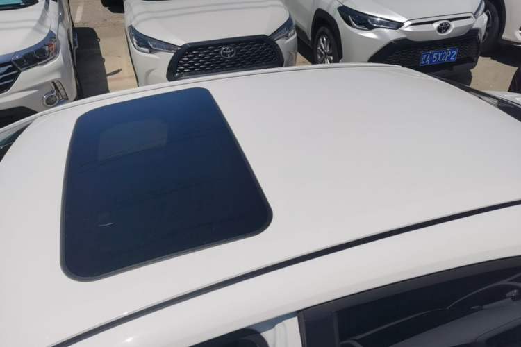 Used Toyota Corolla 2023 1.8L Smart Electric Hybrid Dual-Motor Elite Edition Roof