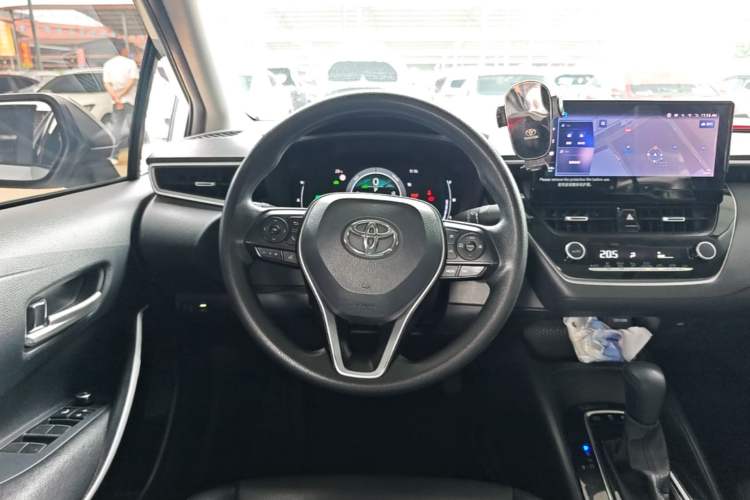 Used Toyota Corolla 2023 1.8L Smart Electric Hybrid Dual-Motor Elite Edition Steering Wheel