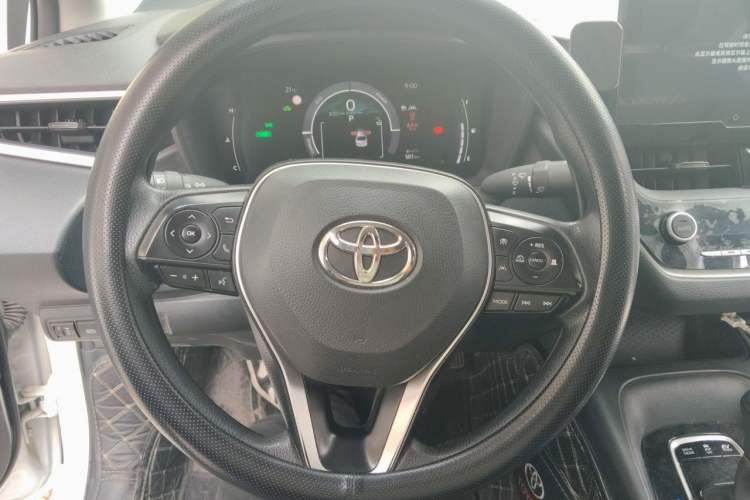 Used Toyota Corolla 2023 1.8L Smart Electric Hybrid Dual-Motor Pioneer Edition Steering Wheel