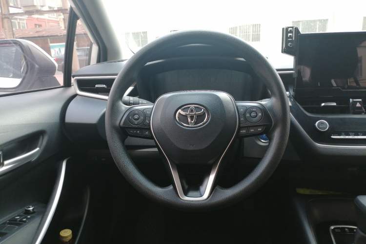 Used Toyota Corolla 2023 1.8L Smart Electric Hybrid Dual-Motor Elite Edition Steering Wheel