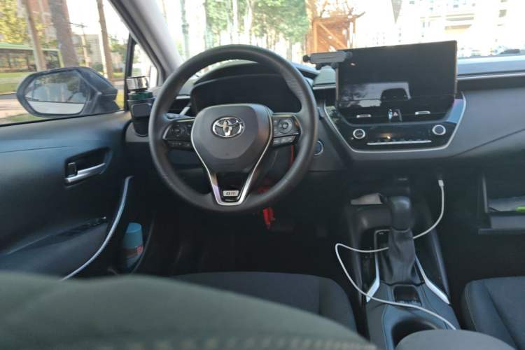 Used Toyota Corolla 2023 1.8L Smart Electric Hybrid Dual-Motor Elite Edition Steering Wheel
