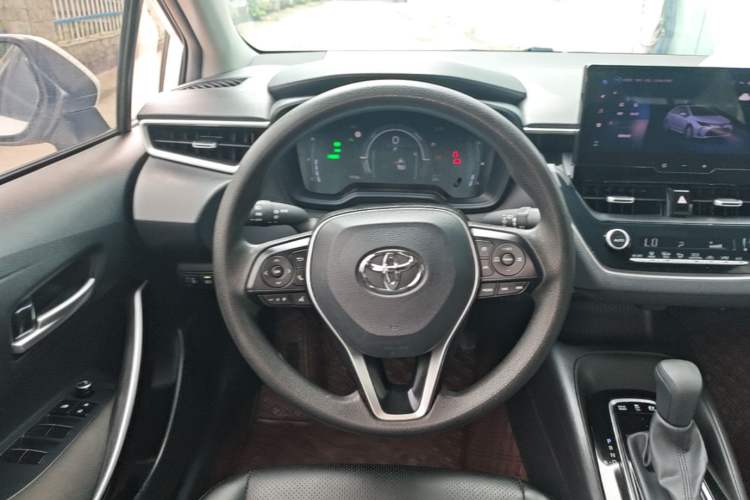 Used Toyota Corolla 2023 1.8L Smart Electric Hybrid Dual-Motor Elite Edition Steering Wheel