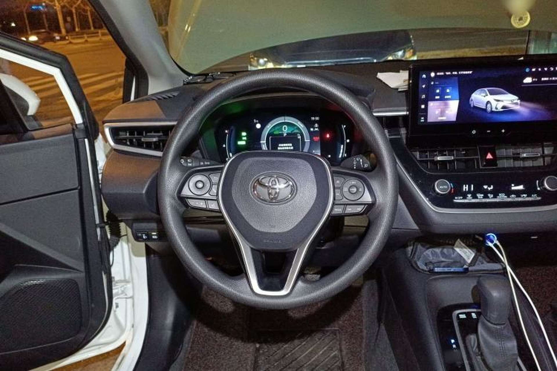 Used Toyota Corolla 2023 1.8L Smart Electric Hybrid Dual-Motor Elite Edition Steering Wheel