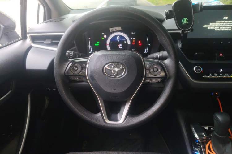 Used Toyota Corolla 2023 1.8L Smart Electric Hybrid Dual-Motor Pioneer Edition Steering Wheel