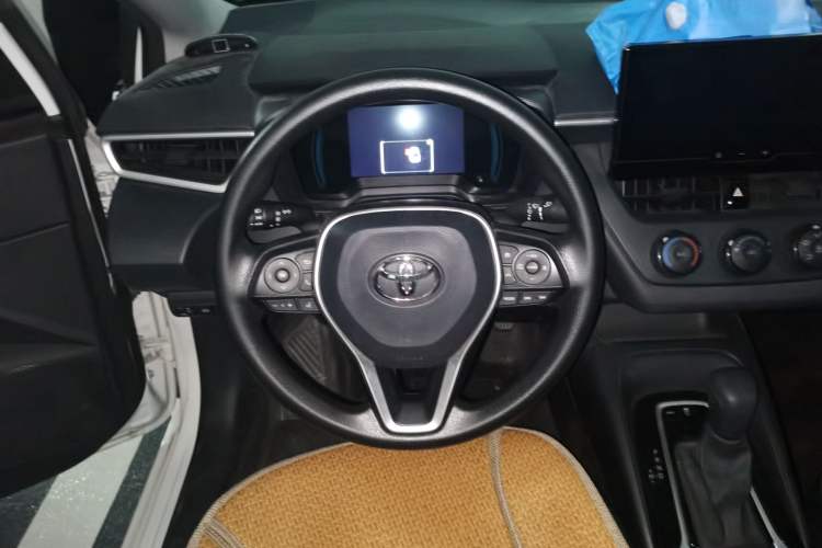 Used Toyota Corolla 2023 1.5L Pioneer Edition Steering Wheel