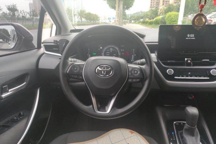 Used Toyota Corolla 2023 1.8L Smart Electric Hybrid Dual-Motor Pioneer Edition Steering Wheel
