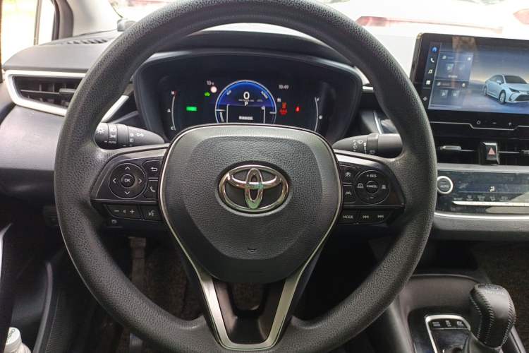 Used Toyota Corolla 2023 1.8L Smart Electric Hybrid Dual-Motor Pioneer Edition Steering Wheel