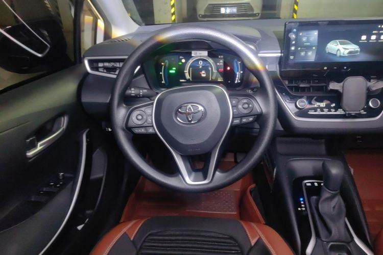 Used Toyota Corolla 2023 1.8L Smart Electric Hybrid Dual-Motor Pioneer Edition Steering Wheel