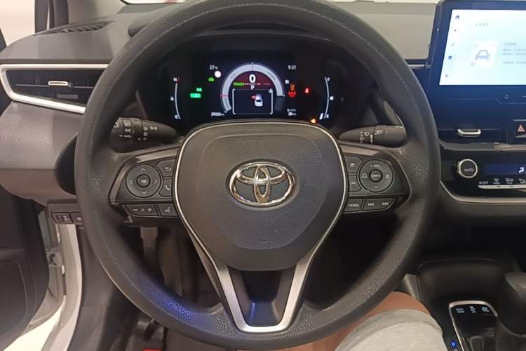 Used Toyota Corolla 2023 1.8L Smart Electric Hybrid Dual-Motor Elite Edition Steering Wheel