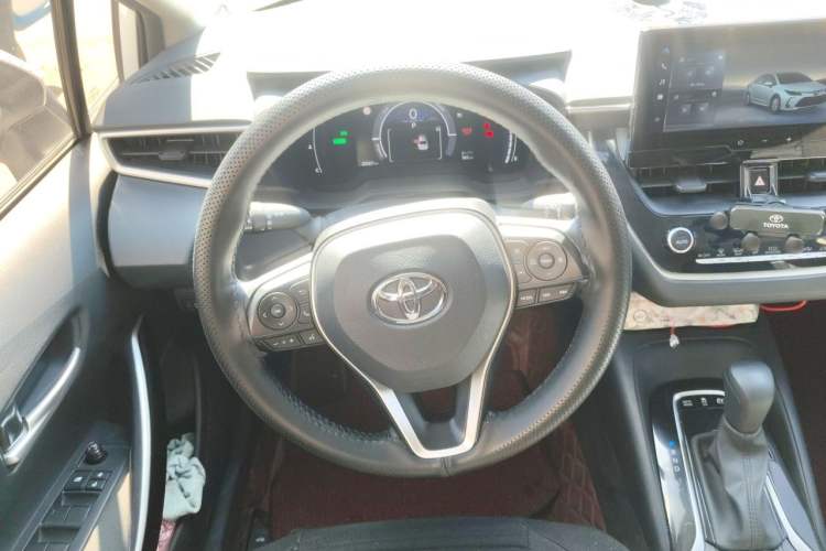 Used Toyota Corolla 2023 1.8L Smart Electric Hybrid Dual-Motor Pioneer Edition Steering Wheel