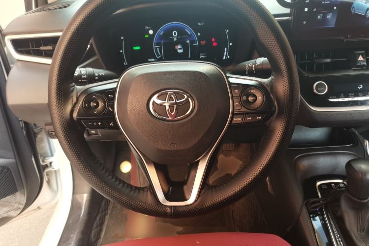 Used Toyota Corolla 2023 1.8L Smart Electric Hybrid Dual-Motor Pioneer Edition Steering Wheel