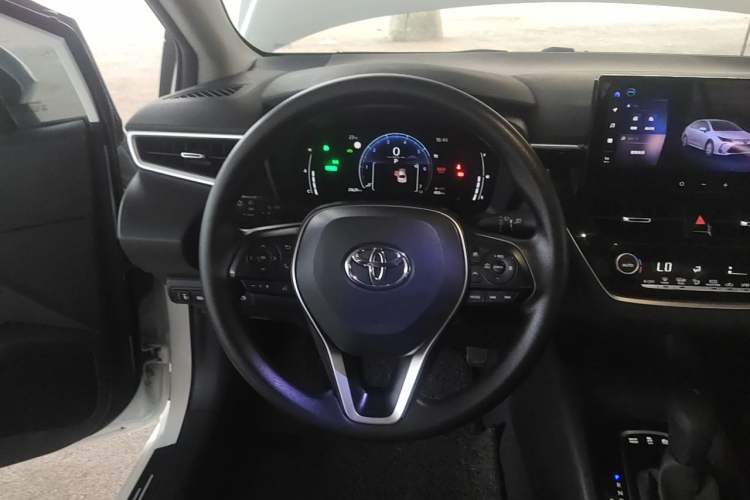 Used Toyota Corolla 2023 1.8L Smart Electric Hybrid Dual-Motor Elite Edition Steering Wheel