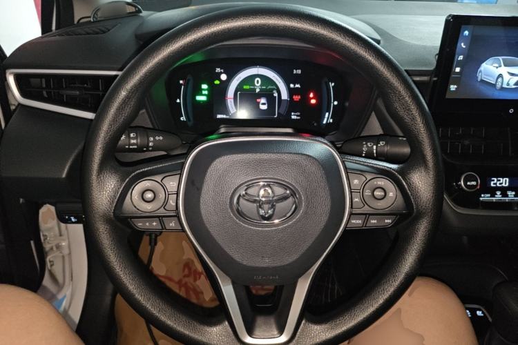 Used Toyota Corolla 2023 1.8L Smart Electric Hybrid Dual-Motor Pioneer Edition Steering Wheel