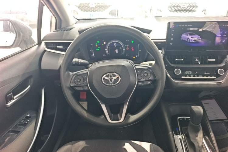Used Toyota Corolla 2023 1.8L Smart Electric Hybrid Dual-Motor Elite Edition Steering Wheel