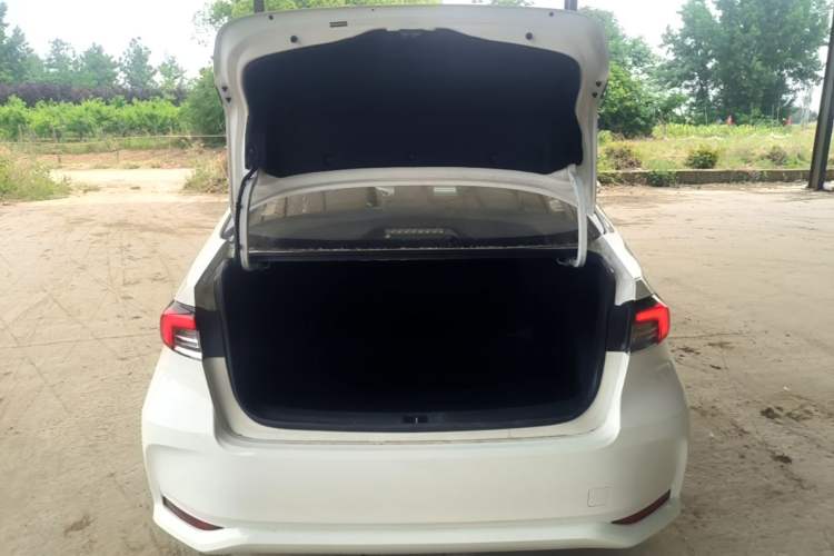 Used Toyota Corolla 2023 1.8L Smart Electric Hybrid Dual-Motor Elite Edition Trunk