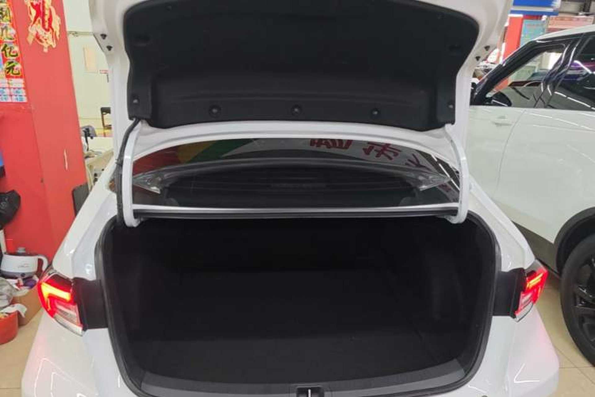 Used Toyota Corolla 2023 1.8L Smart Electric Hybrid Dual-Motor Elite Edition Trunk