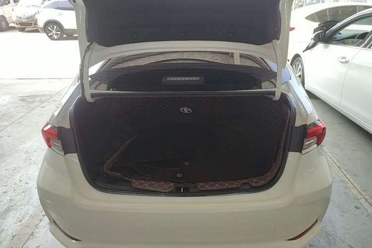 Used Toyota Corolla 2023 1.8L Smart Electric Hybrid Dual-Motor Elite Edition Trunk