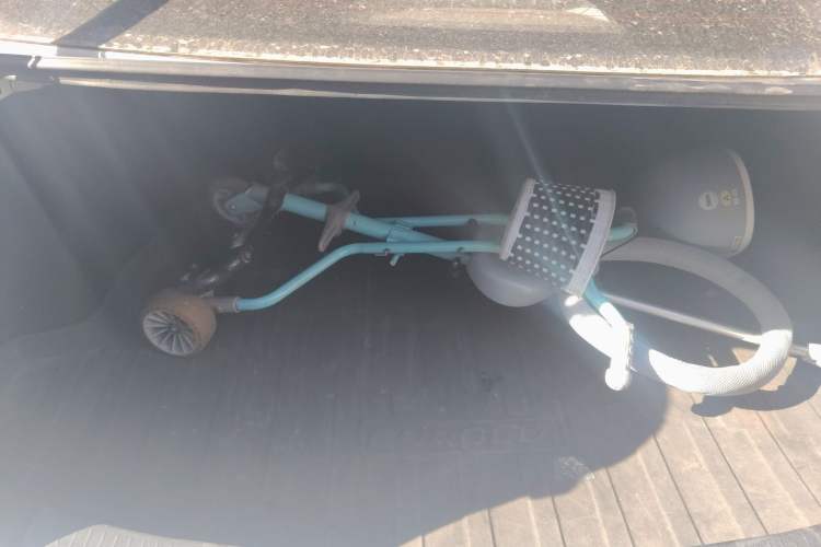 Used Toyota Corolla 2023 1.8L Smart Electric Hybrid Dual-Motor Pioneer Edition Trunk