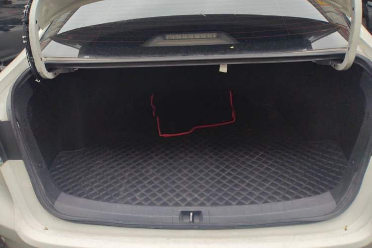 Used Toyota Corolla 2023 1.8L Smart Electric Hybrid Dual-Motor Pioneer Edition Trunk