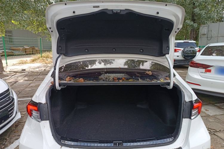 Used Toyota Corolla 2023 1.8L Smart Electric Hybrid Dual-Motor Pioneer Edition Trunk