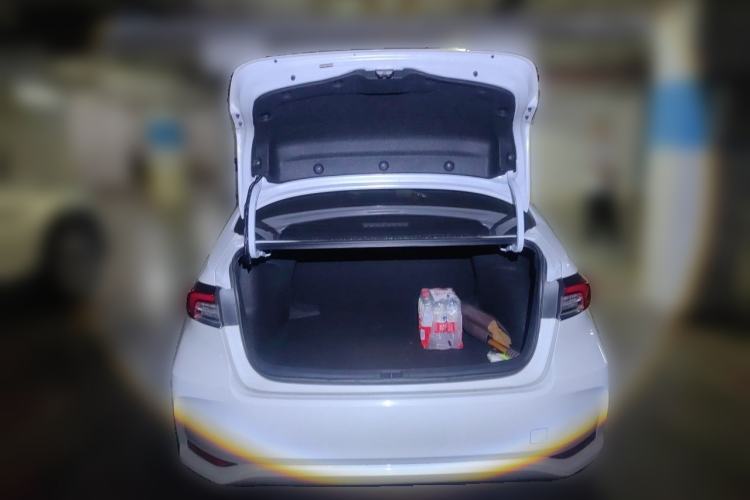 Used Toyota Corolla 2023 1.8L Smart Electric Hybrid Dual-Motor Pioneer Edition Trunk