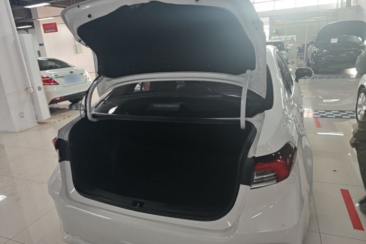 Used Toyota Corolla 2023 1.8L Smart Electric Hybrid Dual-Motor Elite Edition Trunk