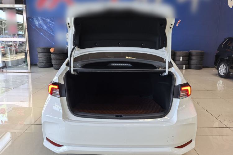 Used Toyota Corolla 2023 1.8L Smart Electric Hybrid Dual-Motor Pioneer Edition Trunk