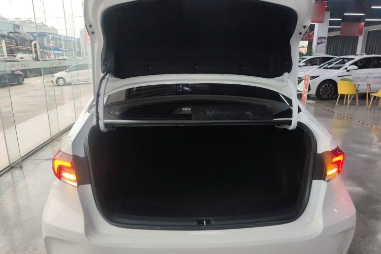 Used Toyota Corolla 2023 1.8L Smart Electric Hybrid Dual-Motor Elite Edition Trunk