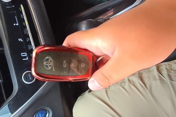 Used Toyota Corolla 2023 1.8L Smart Electric Hybrid Dual-Motor Pioneer Edition Vehicle Key