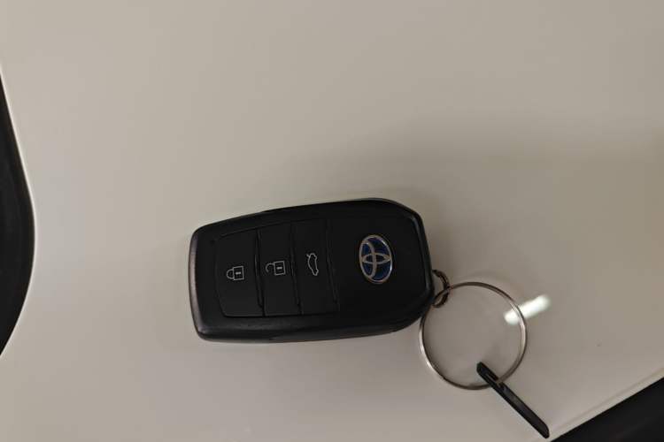 Used Toyota Corolla 2023 1.8L Smart Electric Hybrid Dual-Motor Elite Edition Vehicle Key
