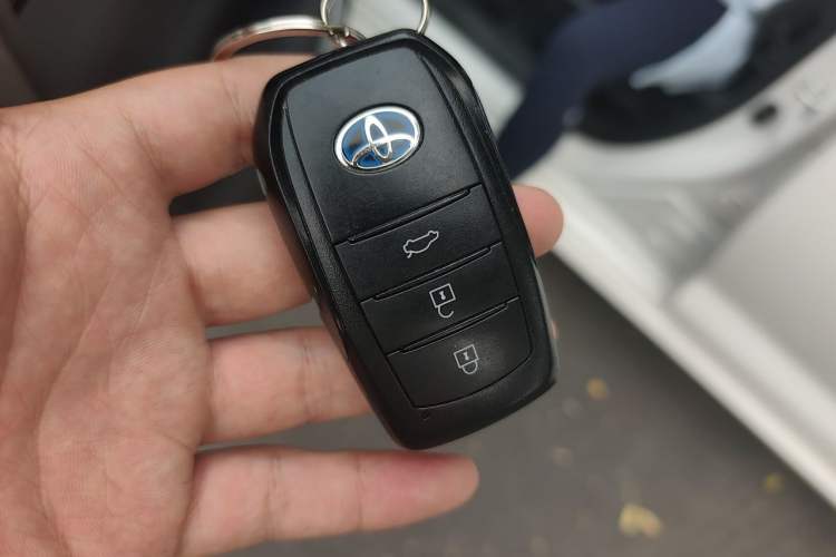 Used Toyota Corolla 2023 1.8L Smart Electric Hybrid Dual-Motor Elite Edition Vehicle Key