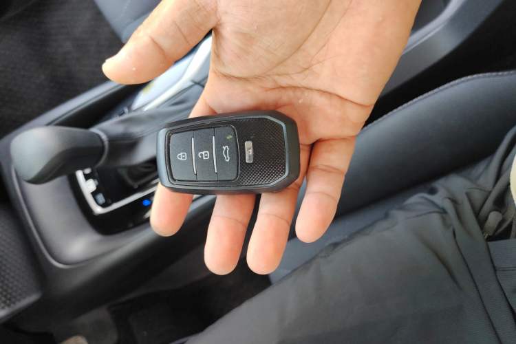 Used Toyota Corolla 2023 1.8L Smart Electric Hybrid Dual-Motor Pioneer Edition Vehicle Key
