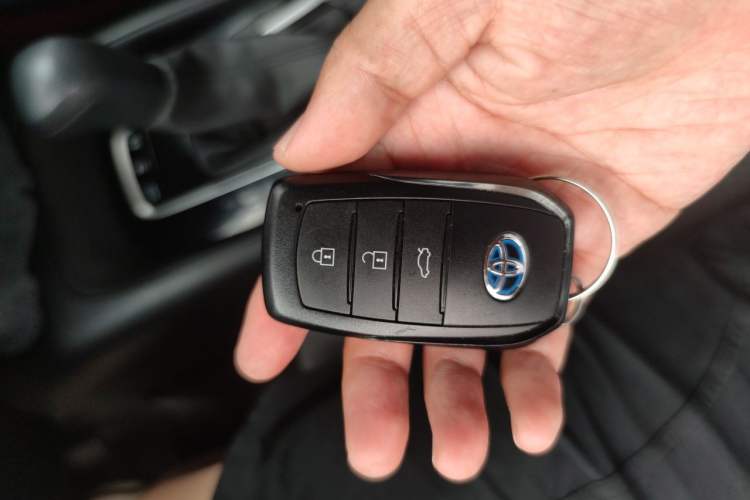Used Toyota Corolla 2023 1.8L Smart Electric Hybrid Dual-Motor Pioneer Edition Vehicle Key