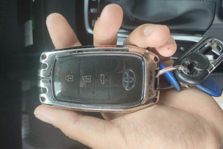 Used Toyota Corolla 2023 1.8L Smart Electric Hybrid Dual-Motor Pioneer Edition Vehicle Key