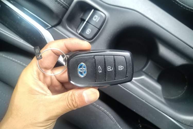 Used Toyota Corolla 2023 1.8L Smart Electric Hybrid Dual-Motor Pioneer Edition Vehicle Key