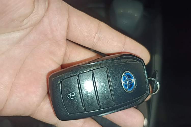 Used Toyota Corolla 2023 1.8L Smart Electric Hybrid Dual-Motor Elite Edition Vehicle Key