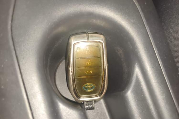 Used Toyota Corolla 2023 1.8L Smart Electric Hybrid Dual-Motor Elite Edition Vehicle Key