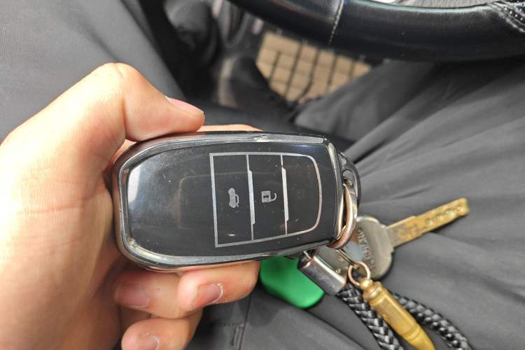 Used Toyota Corolla 2023 1.8L Smart Electric Hybrid Dual-Motor Pioneer Edition Vehicle Key