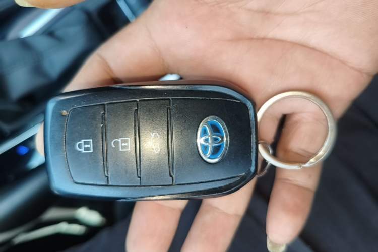 Used Toyota Corolla 2023 1.8L Smart Electric Hybrid Dual-Motor Elite Edition Vehicle Key